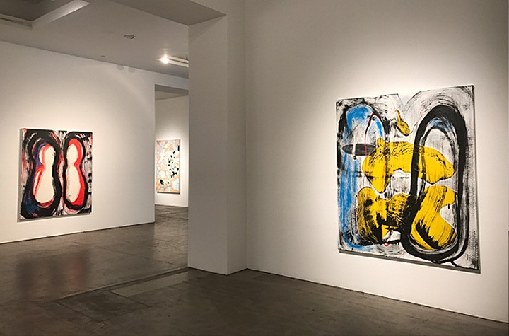 The pop-up group show 