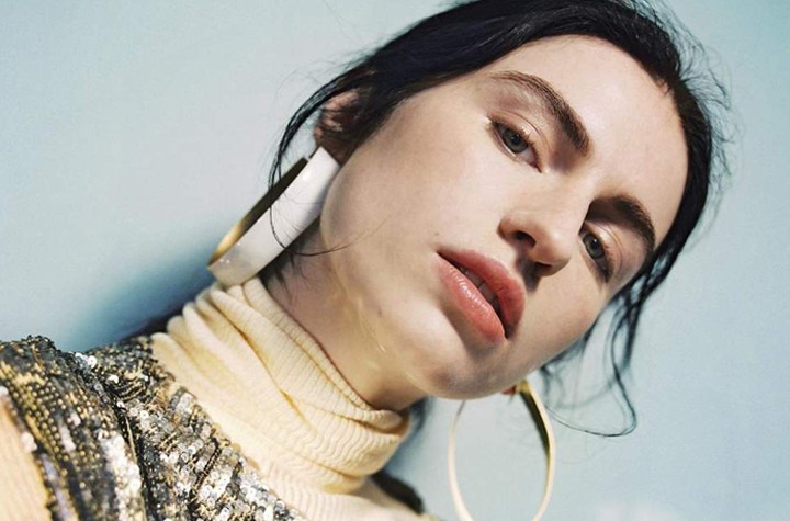 Rising Art Star Tali Lennox Talks To Noah Becker About Sweet Dreams, Cleopatra And Being A Manhattan Girl