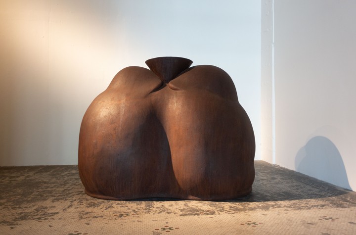 “I am a mocking bird in a painter’s space”: Peter Shelton discusses his love of making improbable sculptures