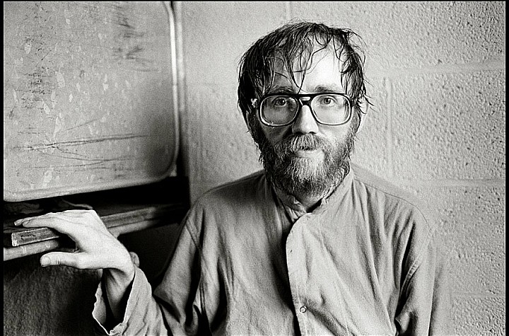 Robert Mack: To Observe and Present
