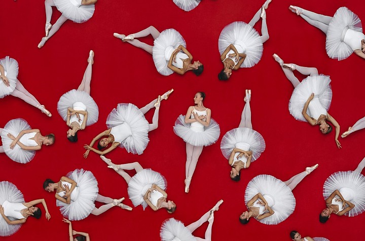 Brad Walls’ PASSÉ: Degas meets De Stilj