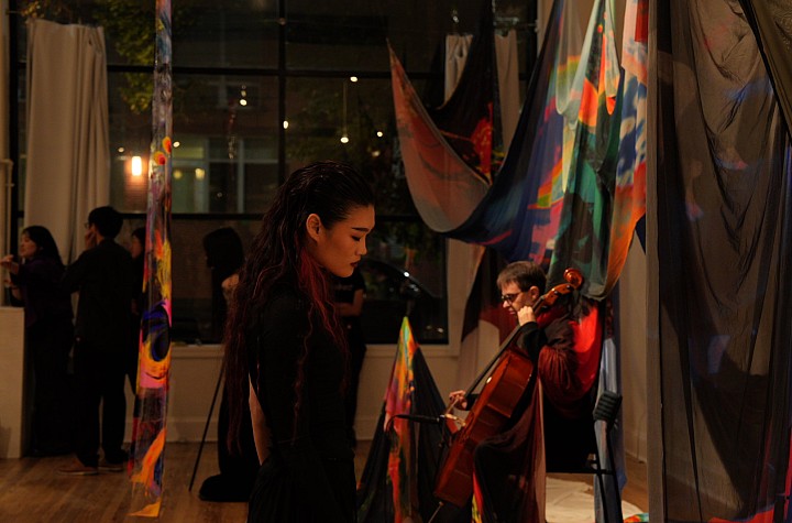 While the Mantis Hunts the Cicada:  Performance “Résistance” by Lucia Shuyu Li & Young-Jun Lee