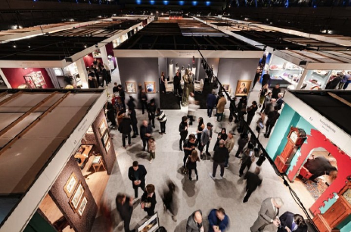 The Changing Face of The Winter Show: From Antiques Purist to Art World Player