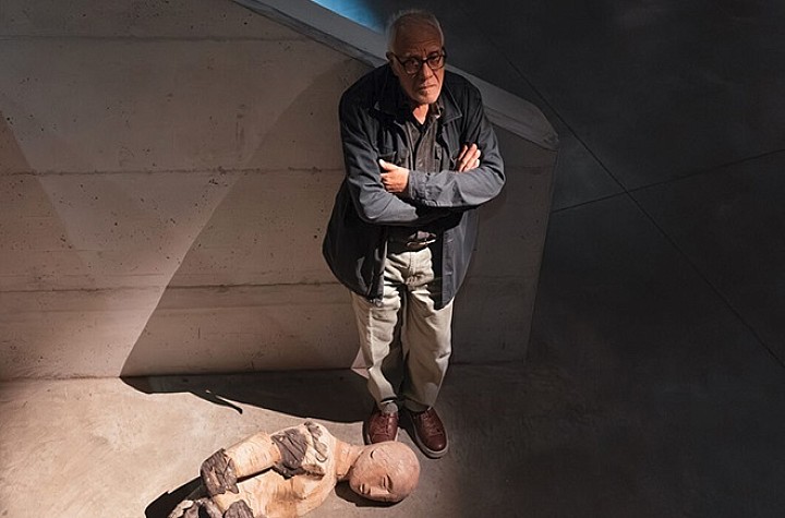 Interview: The Time of flesh, The flash of myth: The archeology of the present in the art of Mimmo Paladino