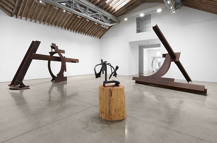 Mark di Suvero  AVANTI!  Paula Cooper Gallery